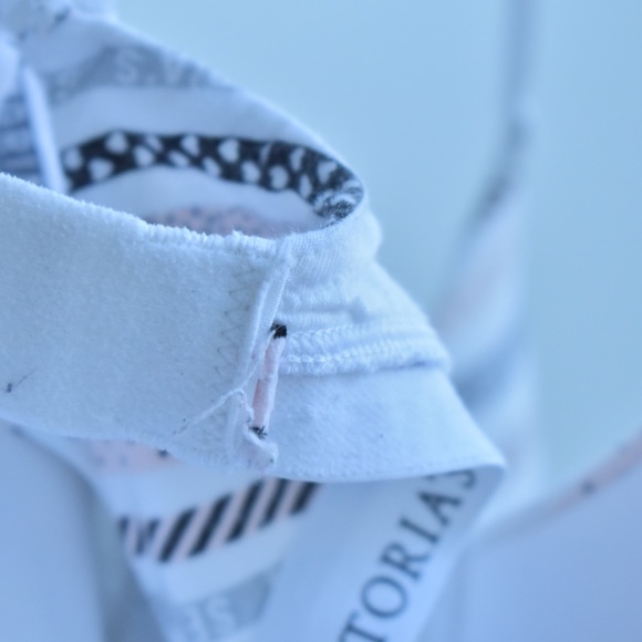 Victoria’s secret pattern 34B bra - Picture 4 of 4